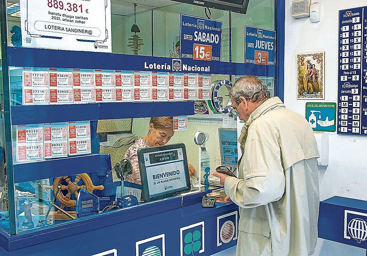La falta de relevo dispara los traspasos de despachos de lotería en Bizkaia