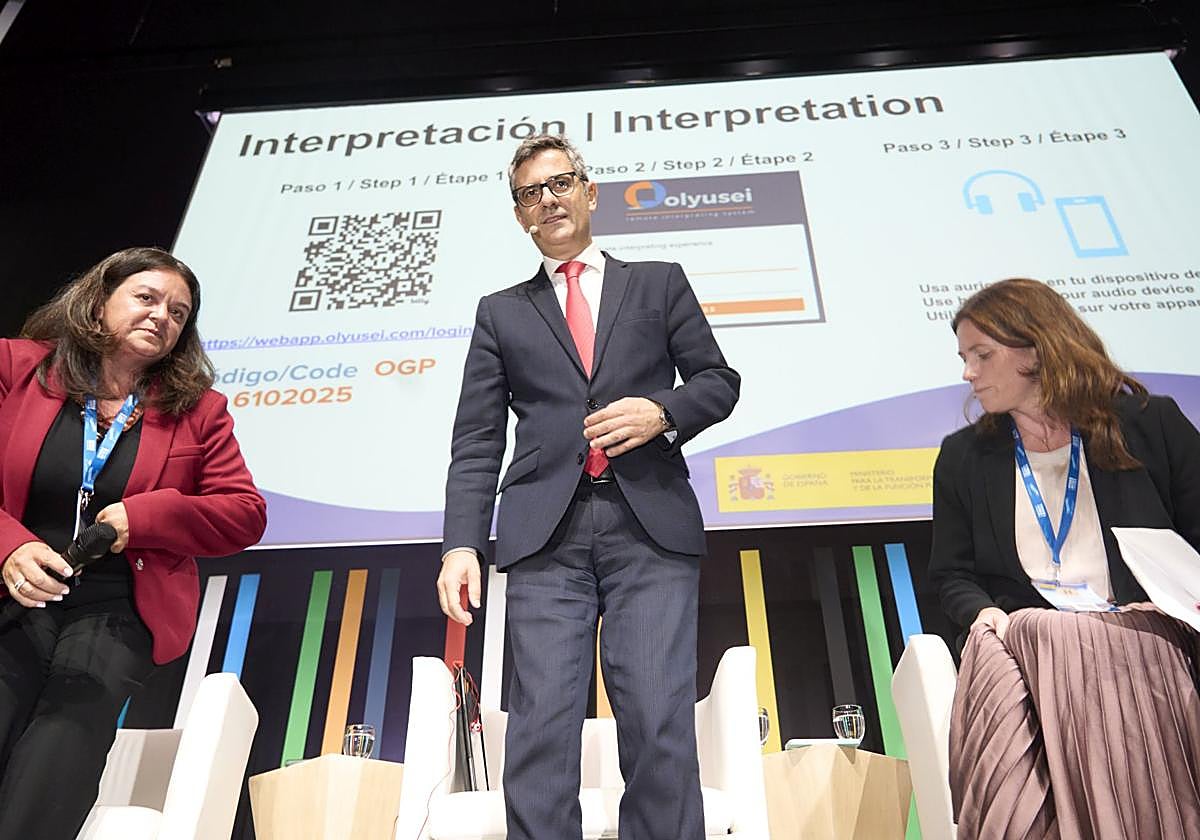 El ministro de la Presidencia, Justicia y Relaciones con las Cortes, Félix Bolaños, en una intervención este miércoles en la Cumbre Global de la Alianza de Gobierno Abierto que acoge Vitoria.