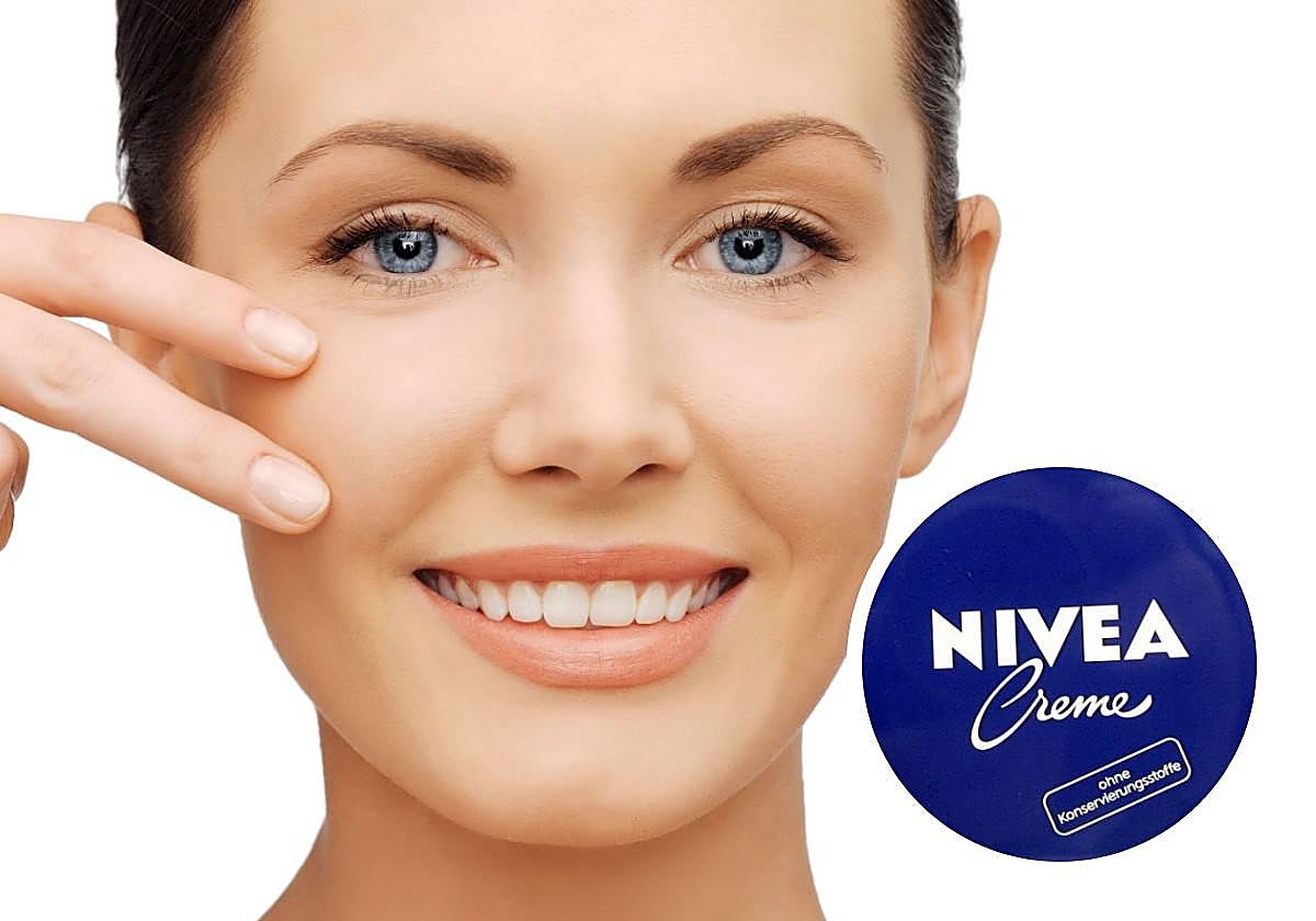 Adiós a las arrugas: el remedio casero con crema Nivea de lata azul que recomienda una experta