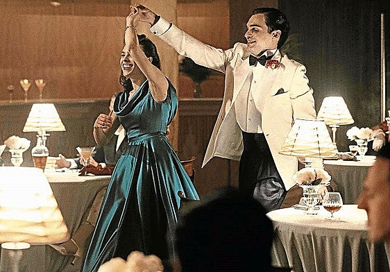 Jone Laspiur y Eneko Sagardoy en 'Karmele'.