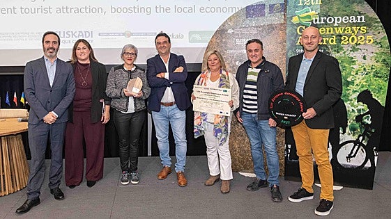 La Vía Verde de los Montes de Hierro, premiada por su valor patrimonial y sostenible