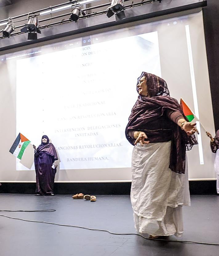 Imagen secundaria 2 - Algunos momentos de la reunión celebrada en Vitoria.