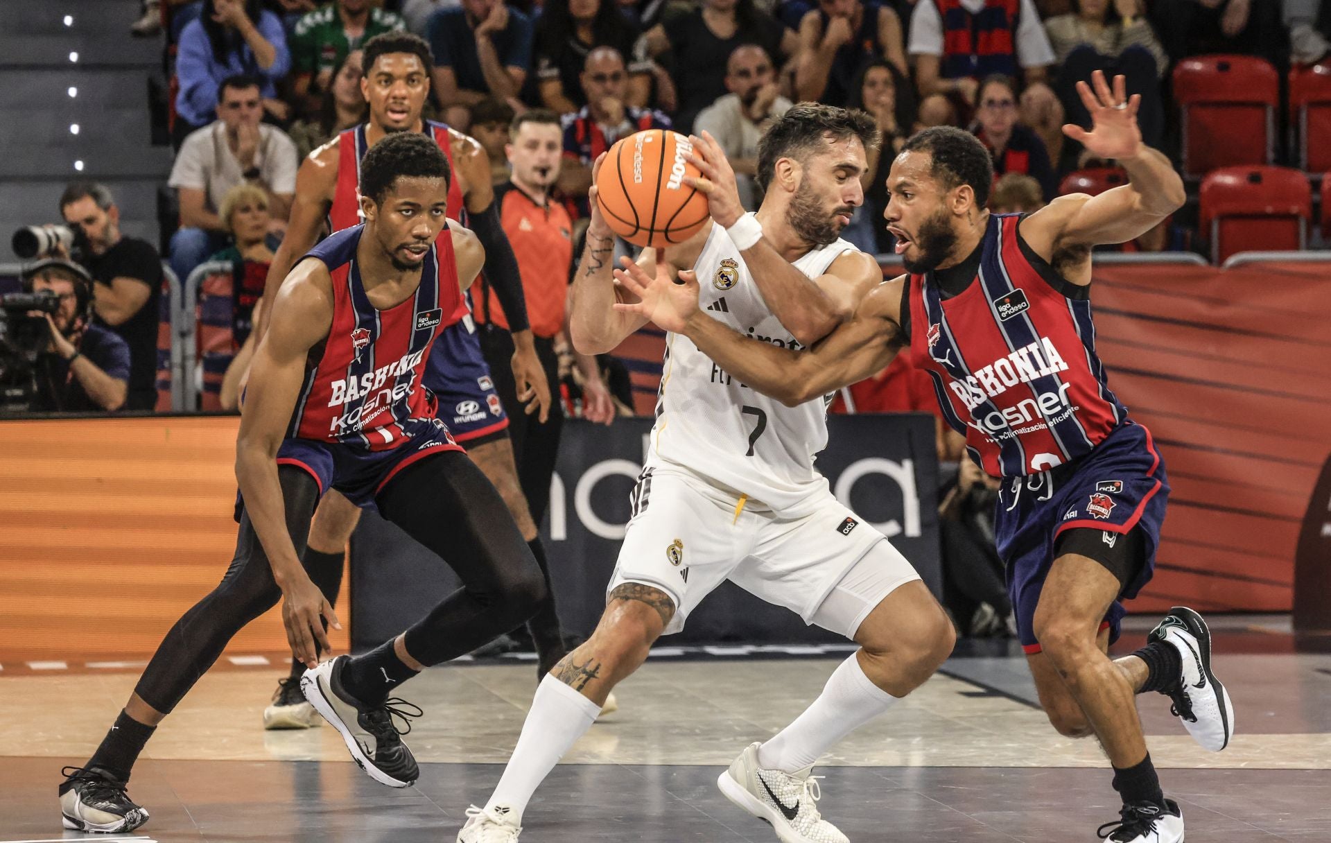 Las mejores imágenes del Baskonia-Real Madrid