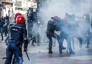 La imágenes de la batalla campal