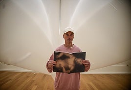 Las esculturas neumáticas de Sergio Prego se despiden del Bellas Artes