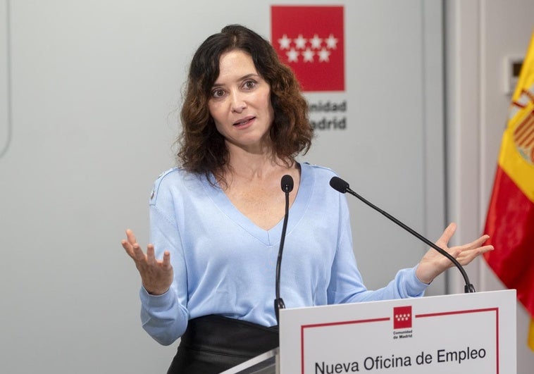 Ayuso rechaza las lecciones «de machito» de Sánchez sobre el aborto: «He sufrido la pérdida de dos bebés»