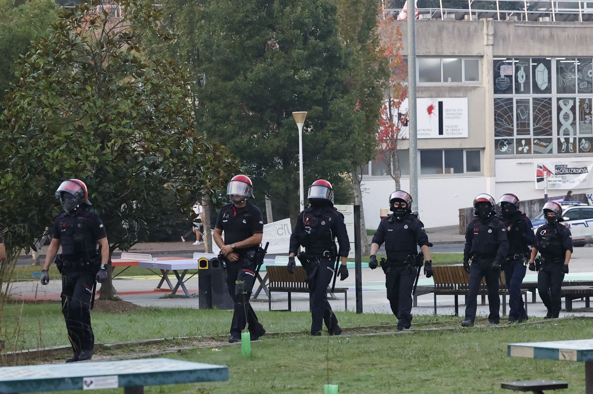 Incidentes en el campus de la UPV/EHU de Leioa durante la huelga en apoyo a Palestina