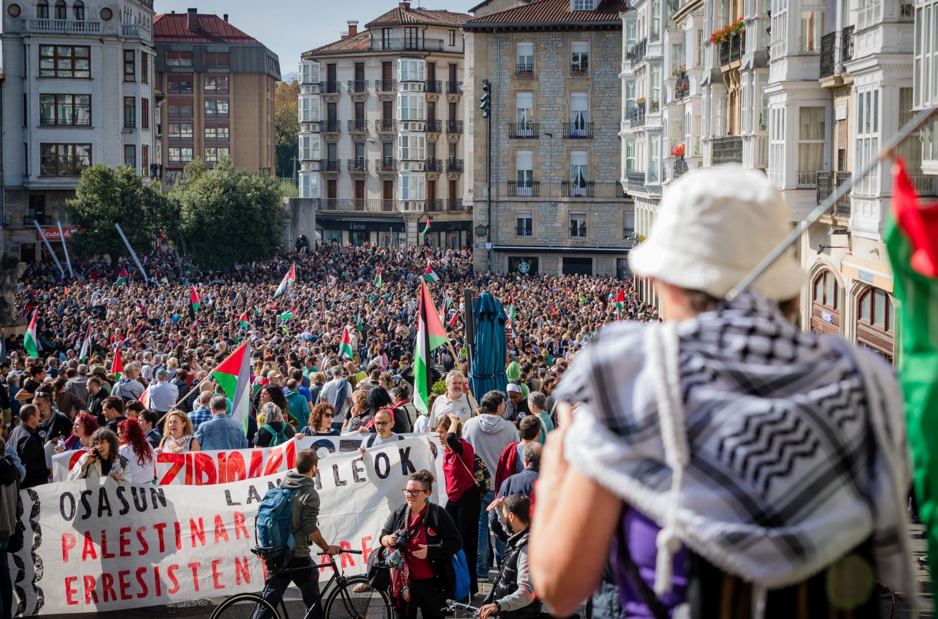 La jornada de huelga en apoyo a Palestina en Bizkaia, en imágenes