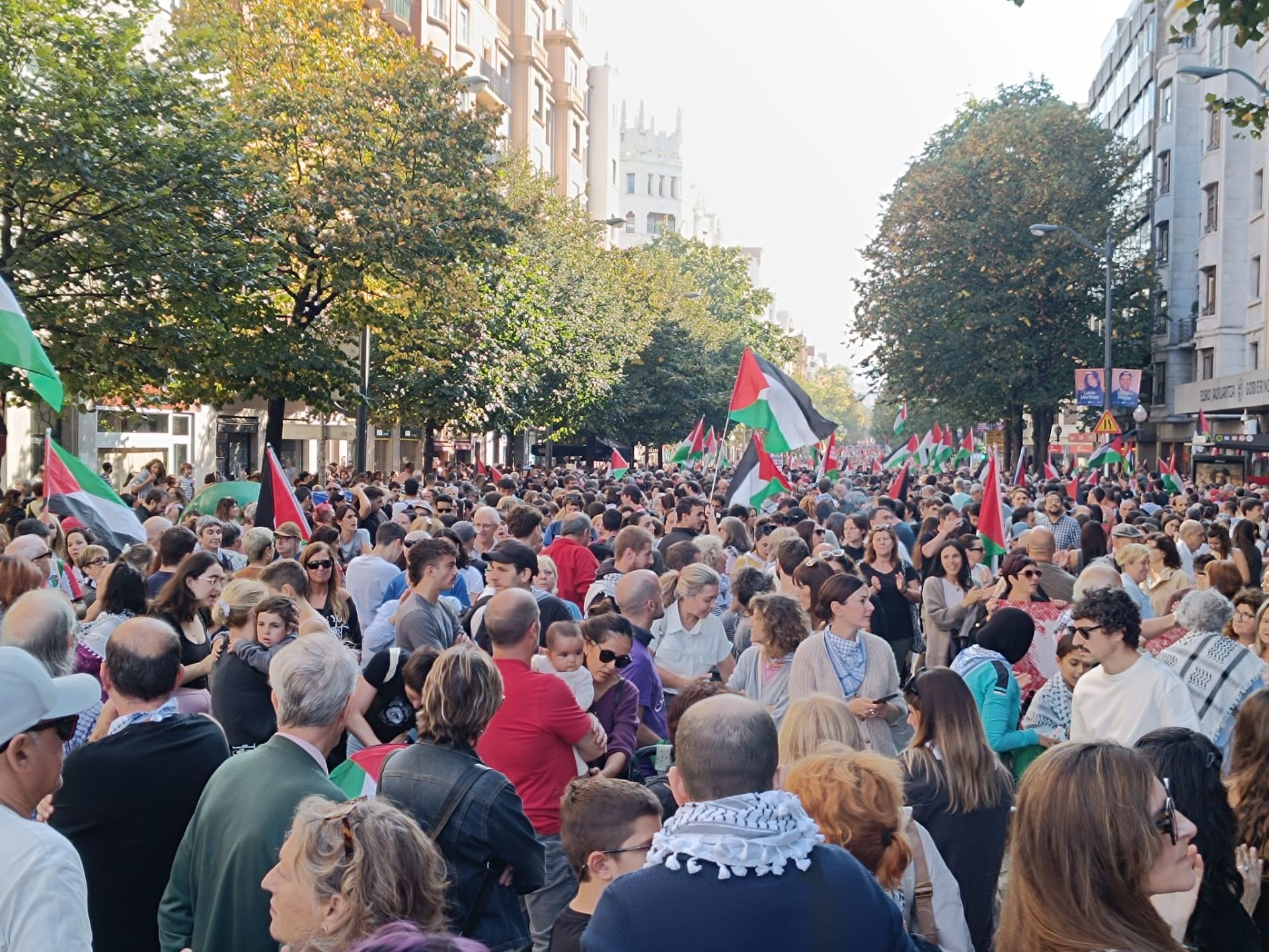 La jornada de huelga en apoyo a Palestina en Bizkaia, en imágenes