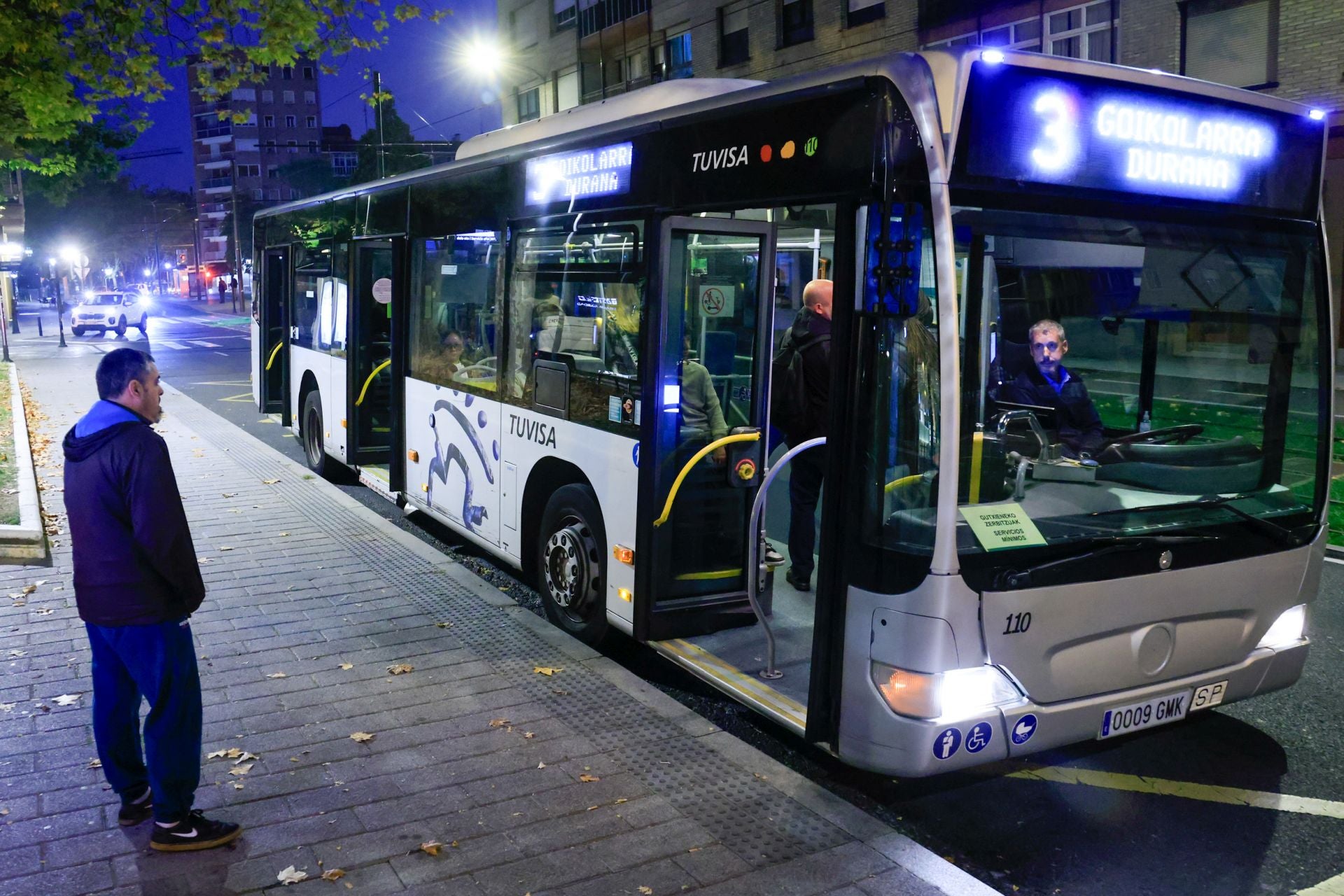 La jornada de huelga en apoyo a Palestina en Álava, en imágenes