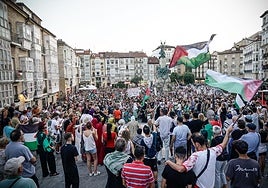 Manifestación en Vitoria contra el genocidio en Gaza.