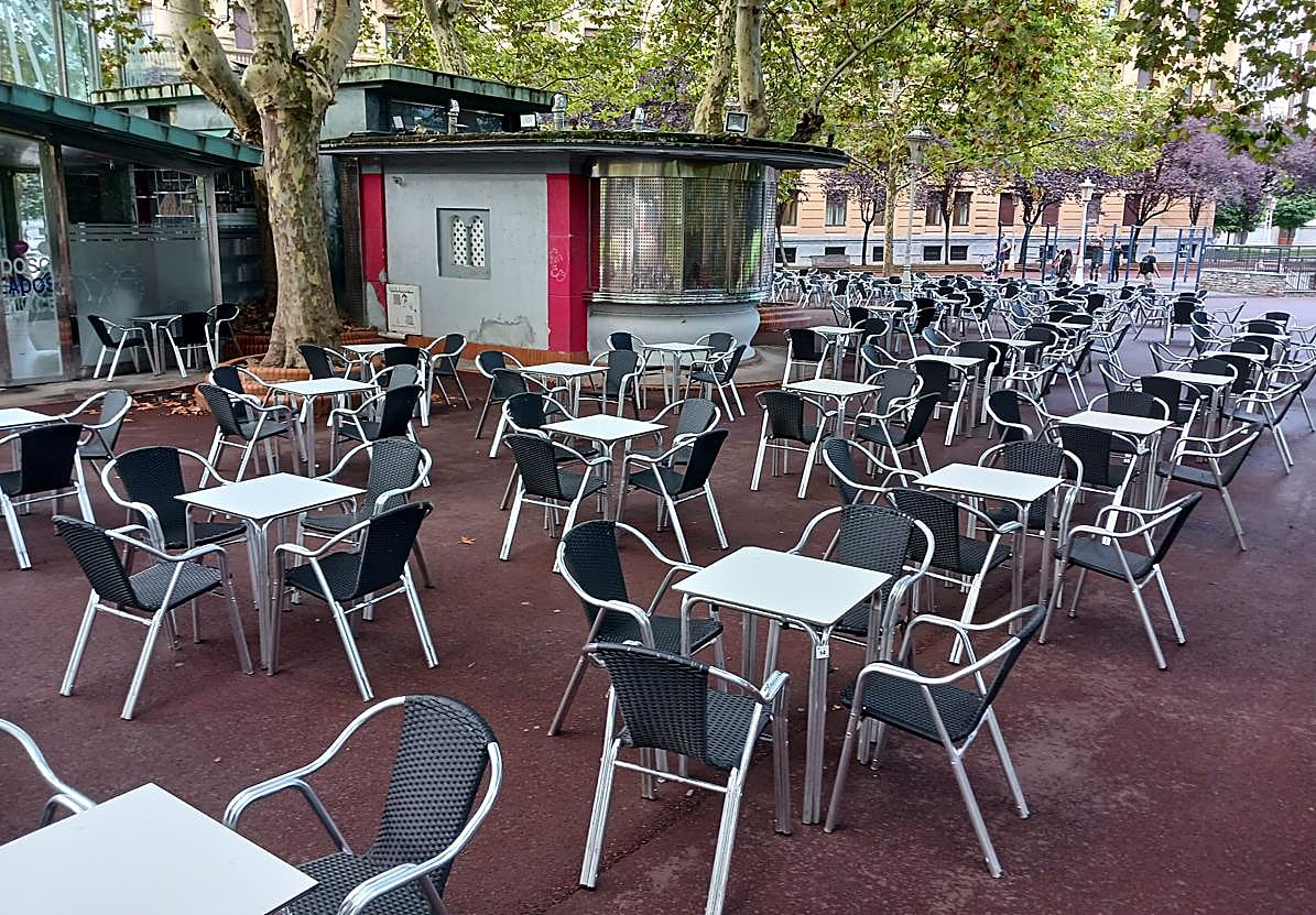 El kiosko del parque de Doña Casilda.