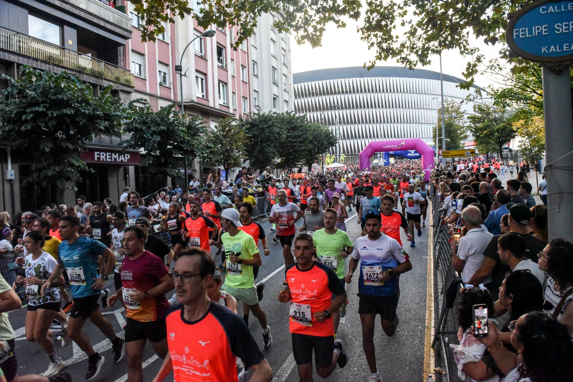 Bilbao se vuelca con el Night Running Fest