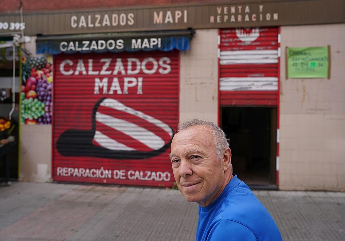 Kirri cierra Calzados Mapi después de casi 50 años en Bilbao: «Han venido muchos clientes a despedirse. He dejado huella»