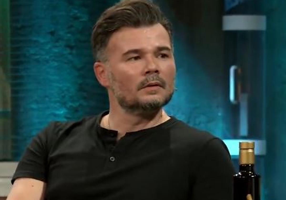 Rufián cuenta en &#039;La Revuelta&#039; los detalles de su baile junto a Ester Expósito