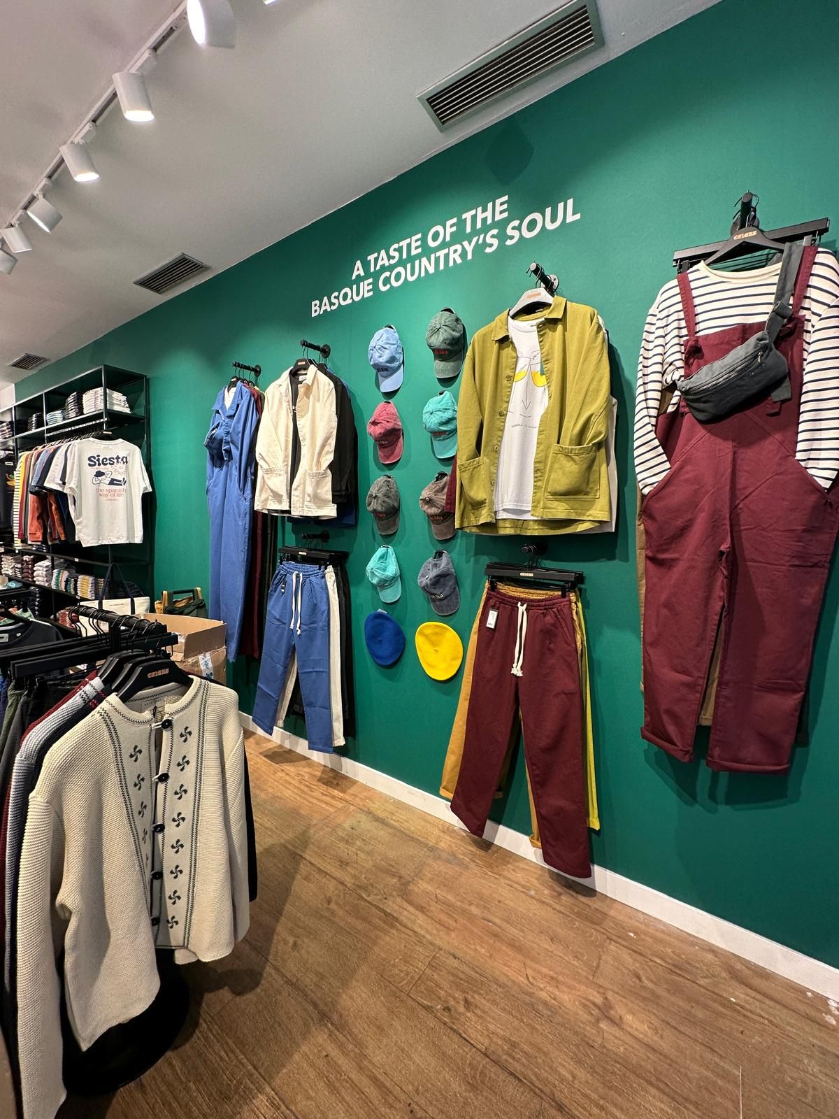 La nueva tienda de Bilbao con un toque vasco &#039;chic&#039;: ropa única y diseño local