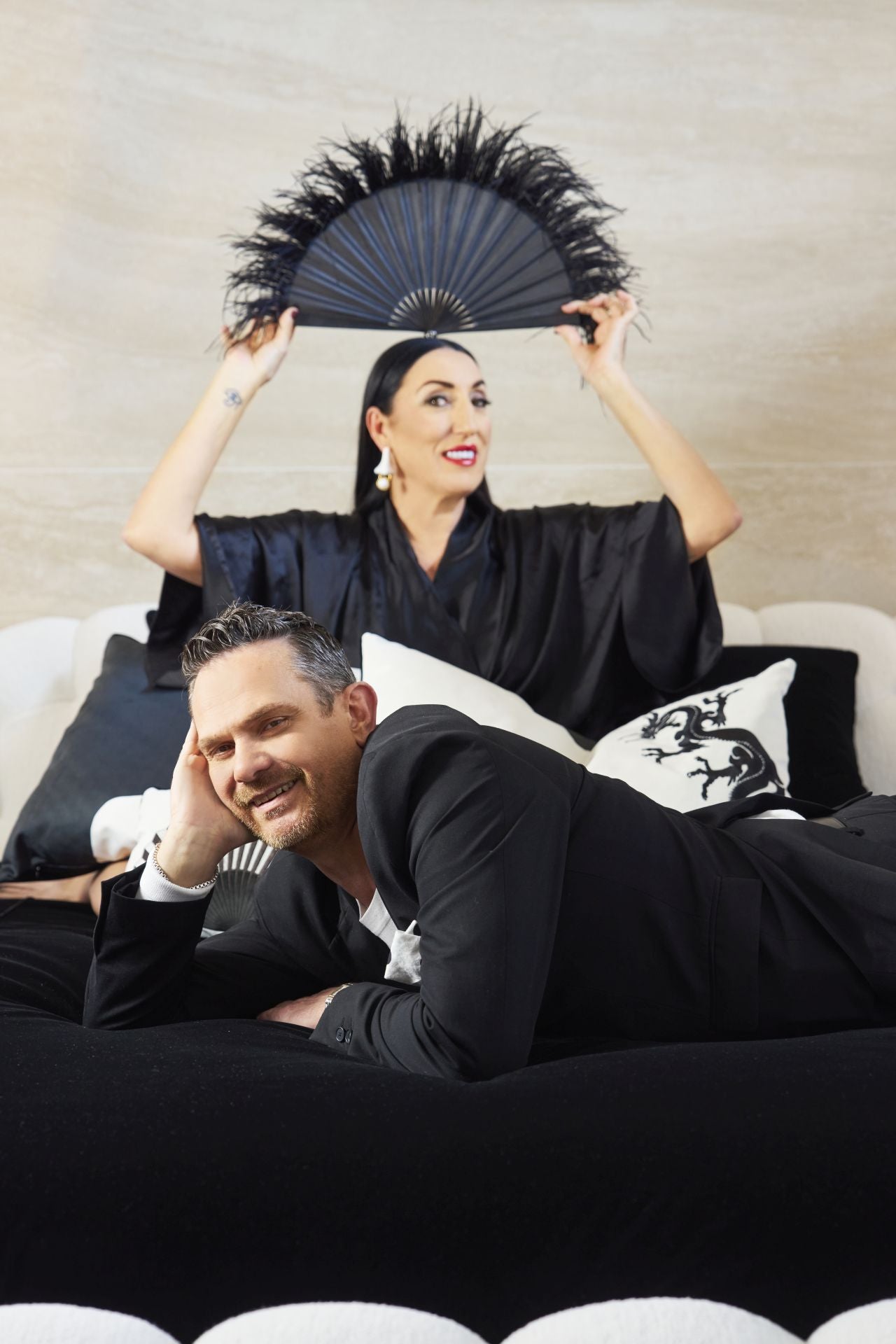 Pedro Almodóvar lanza una colección de muebles: color, cine… y en Bilbao solo disponibles en esta tienda