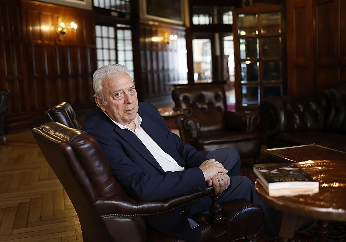 El crítico musical Nino Dentici asegura que «siempre ha habido divas».