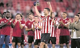 Guruzeta, autor de dos goles ante el Qarabag, fue nombrado el mejor jugador del partido.