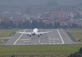 El viento azota Loiu: 300 pasajeros regresan a Barcelona por segunda vez