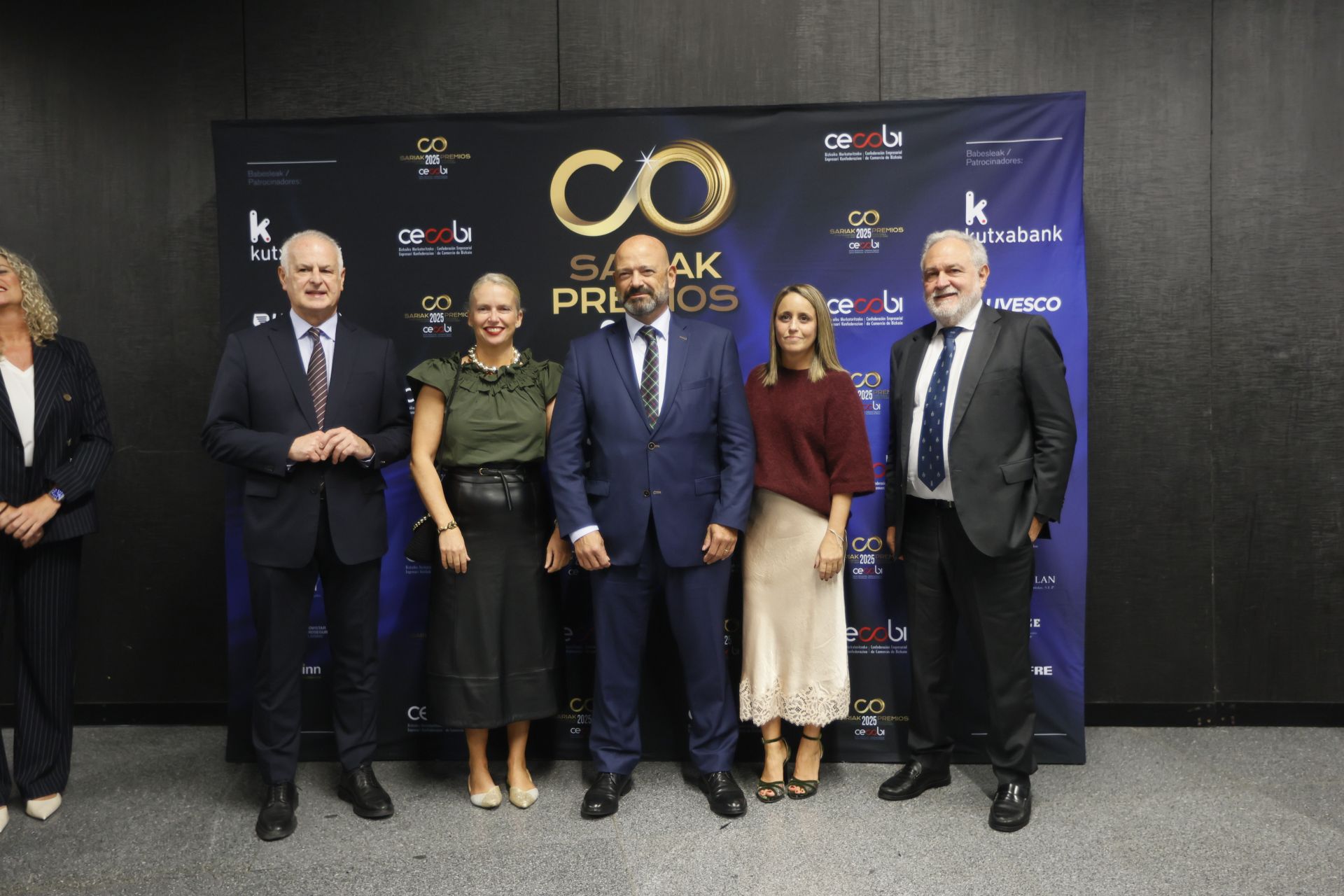Fran Azpiazu, Ángela Fernández, Guillermo Buzos, Marta Fernández y Juan Ignacio Zudaire.