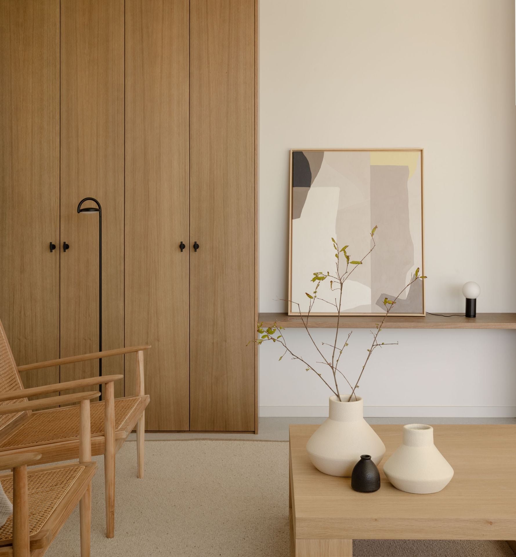 Leire y Haritz, la pareja de Leioa que crea los cuadros para las casas más elegantes de Bizkaia