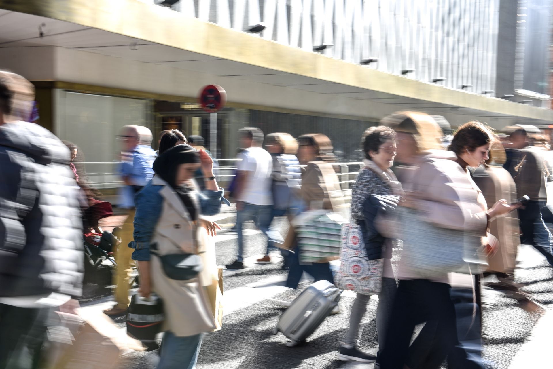 Bizkaia enfrenta el reto de integrar a decenas de miles de extranjeros para evitar tensiones sociales