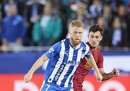 Carlos Vicente, ante el Valencia.