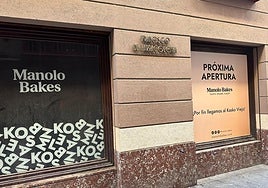 Los 'manolitos' hornean su segunda apertura en Bilbao en una antigua tienda de moda del Casco Viejo