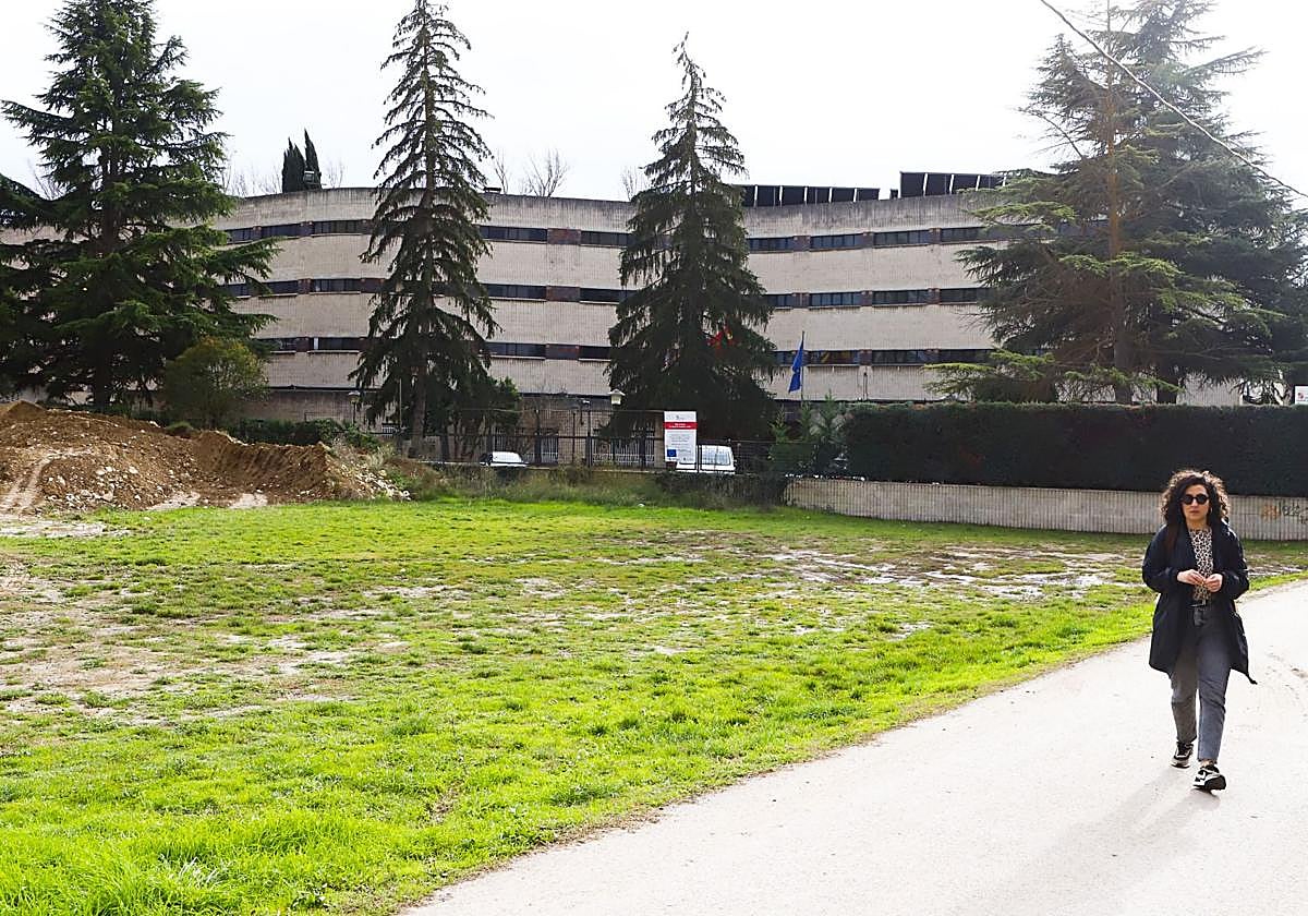 El terreno lleva décadas sin tener un uso concreto.