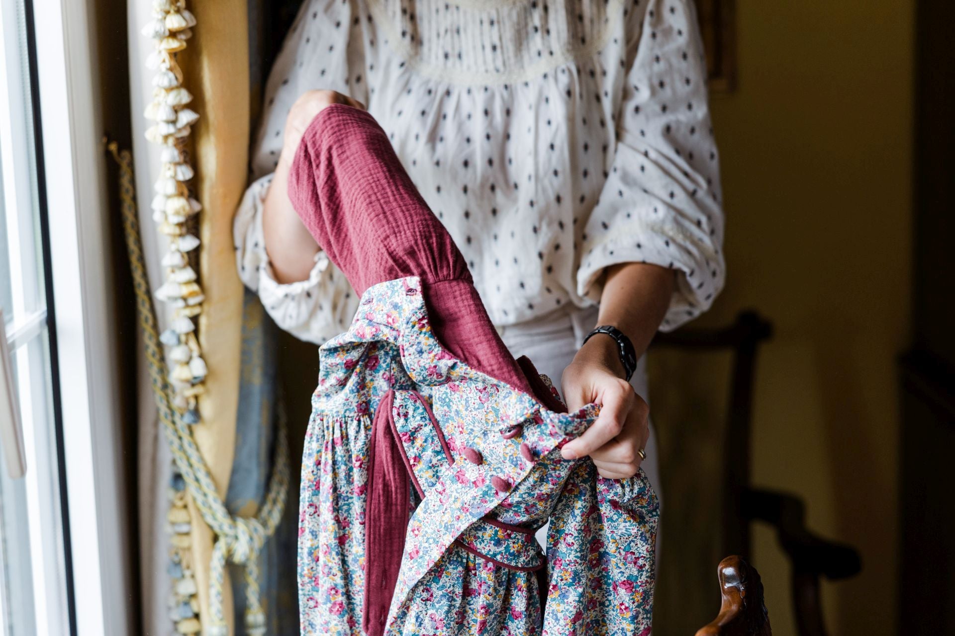 Maite y Ainara, las madres del colegio Europa de Getxo que han creado una firma infantil para vestir a los niños con estilo