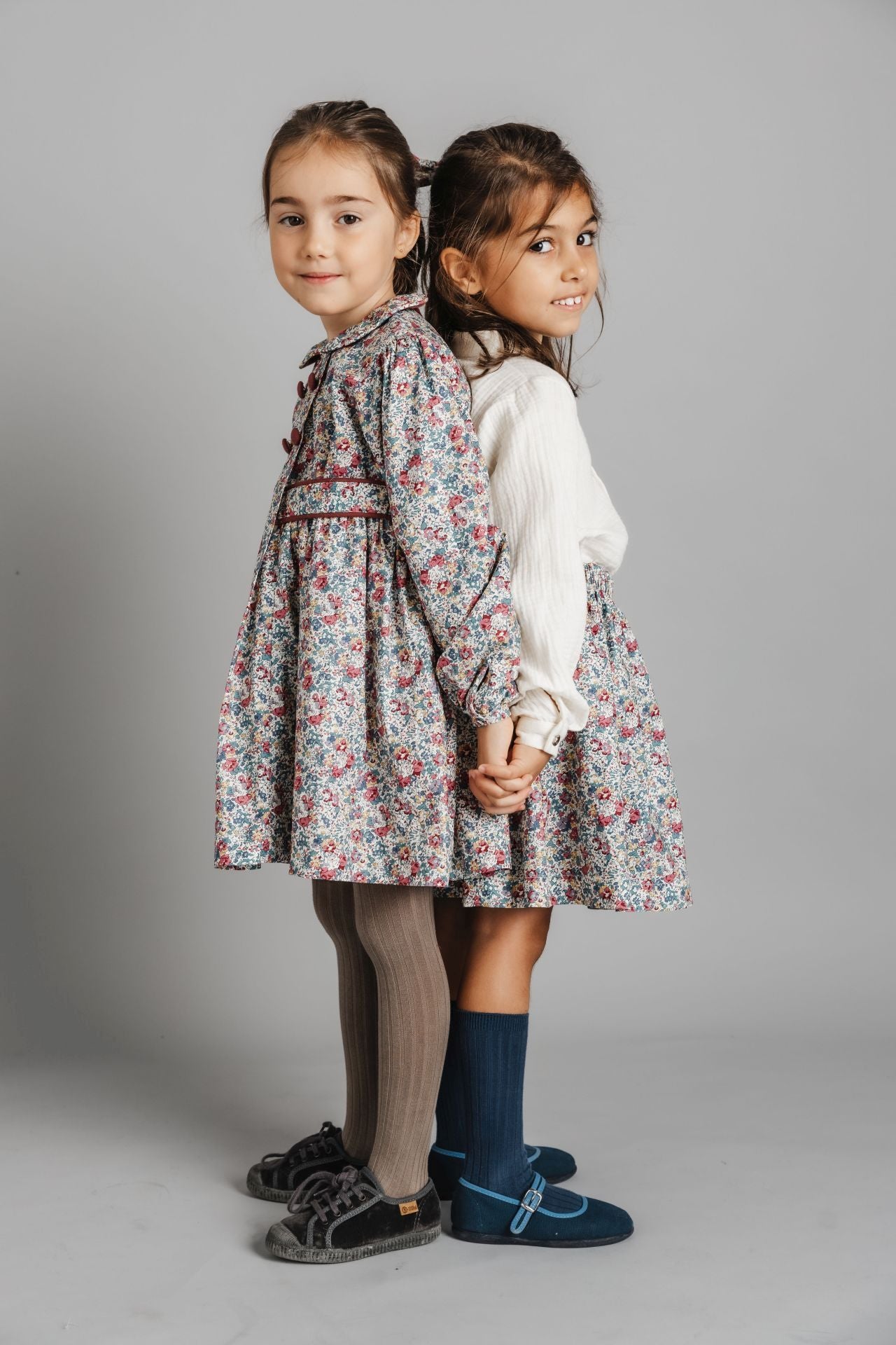 Maite y Ainara, las madres del colegio Europa de Getxo que han creado una firma infantil para vestir a los niños con estilo