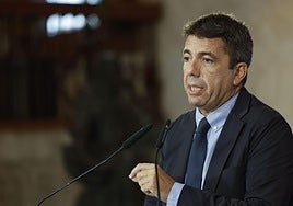 El president de la Generalitat, Carlos Mazón, durante la presentación del proyecto educativo de sensibilización ante el riesgo por inundaciones.