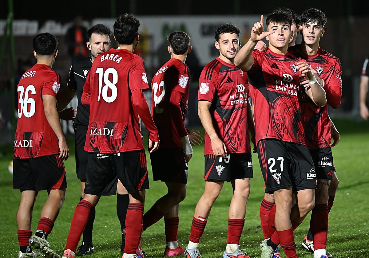 Tamarit marcó el penalti definitivo ante el Astorga.