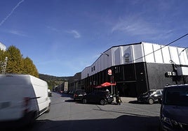 «¿Quién va a querer comprar viviendas de 400.000 euros junto a la mayor sala de conciertos de Euskadi?»