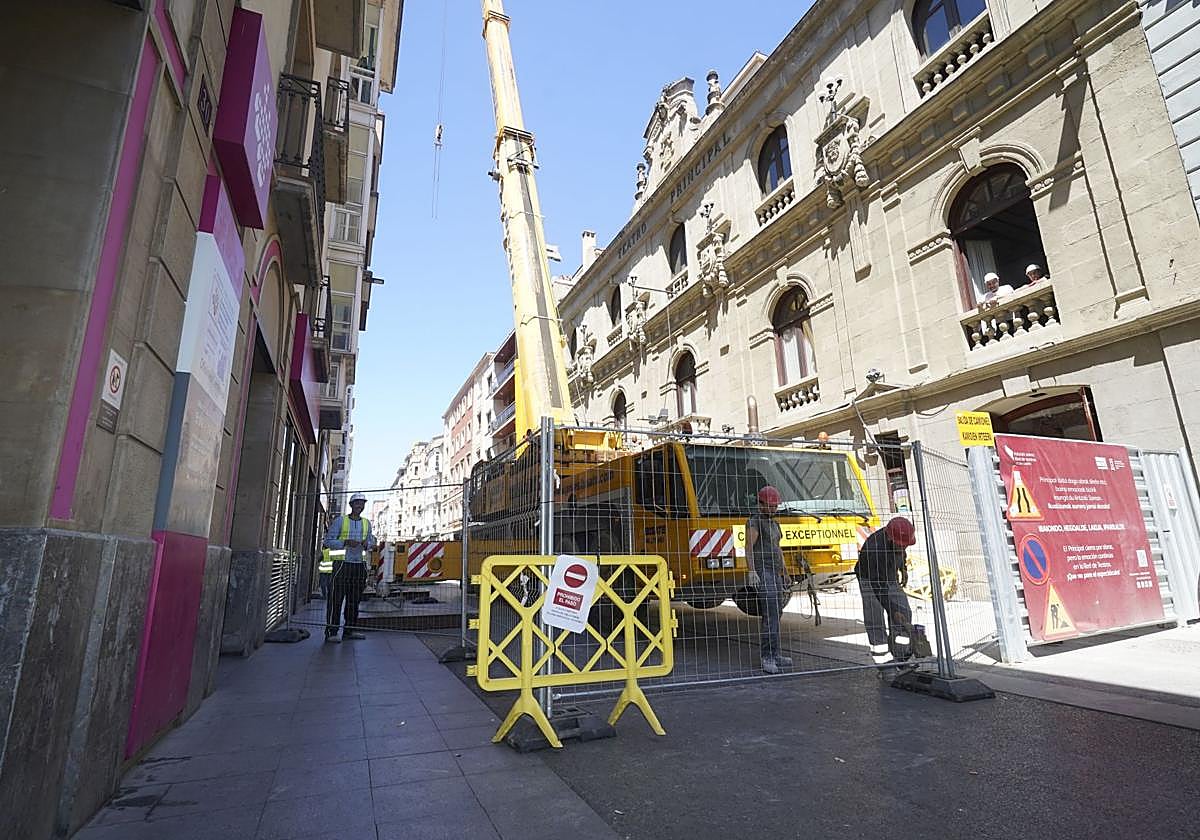 La aparición de amianto obliga a alargar la reforma del Teatro Principal de Vitoria