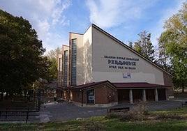 Parroquia situada en el barrio de Zaramaga asaltada la madrugada de ayer jueves.