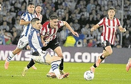 Robert Navarro, titular en Anoeta, fue el autor del segundo gol de los rojiblancos
