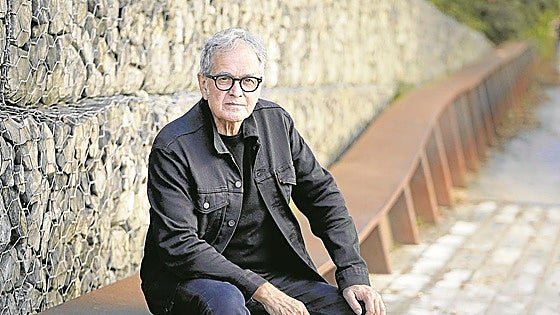 Ruper Ordorika: «Cuando estoy escribiendo me gusta tener una Biblia cerca, es muy inspirador»