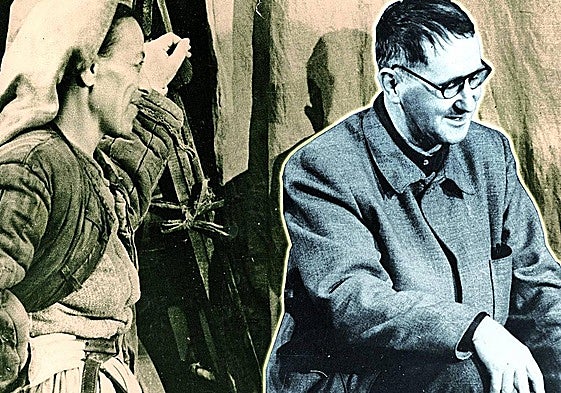 Helene Weigel y Bertolt Brecht, durante un emsayo de 'Madre coraje y sus hijos' en Berlín en 1951.