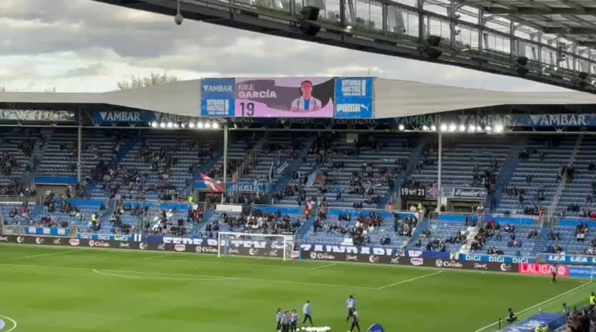 La alineación del Espanyol cuando mencionan a Kike García