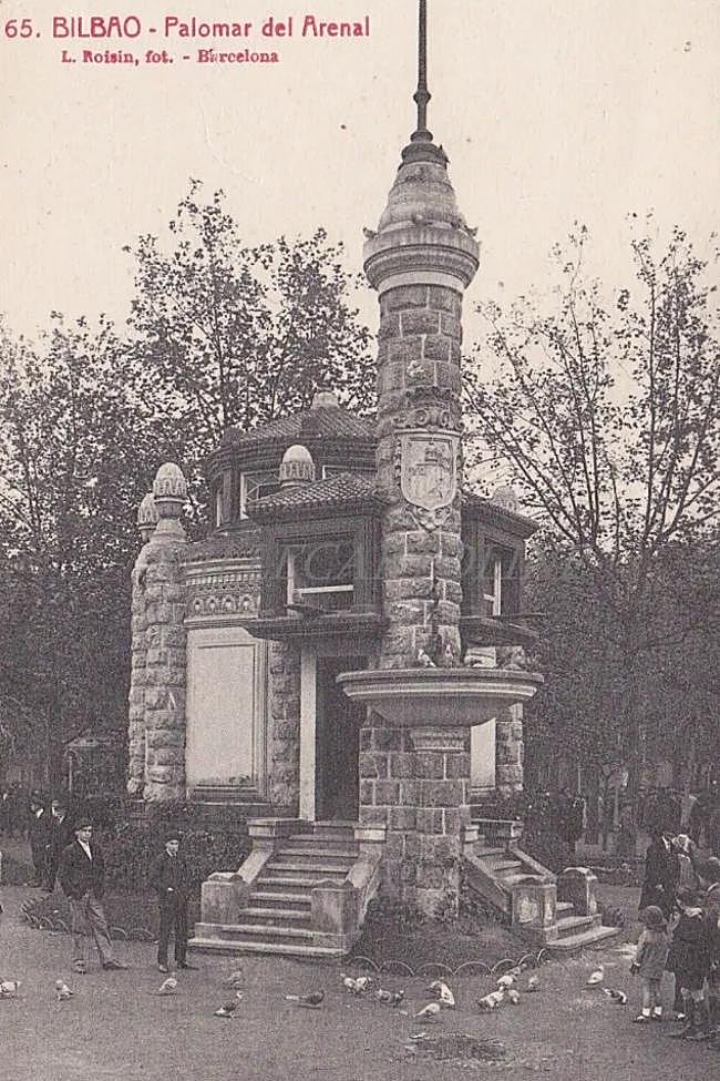 El Pichón Palace, en una postal de la época.