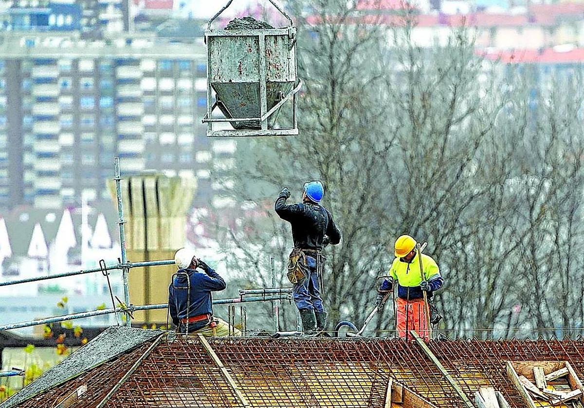 Falta oficio en la obra