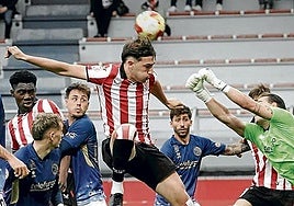 El partido de Lezama entre el filial y Unionistas terminó sin goles.