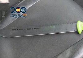 Detenido por amenazar con un machete al entrenador de su hijo por dejarle en el banquillo