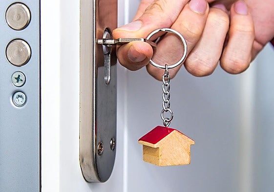 El consejo de un asesor a los que compran piso: «Con este documento puedes ahorrarte mucho dinero»