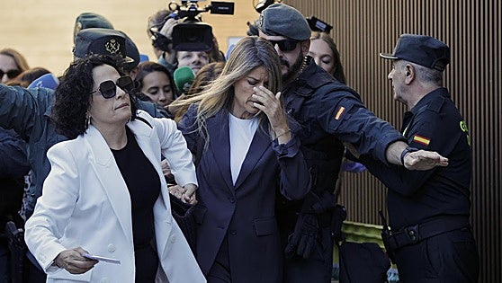Vilaplana: «Me han llegado a extorsionar diciendo que había imágenes mías saliendo de casa de Mazón»