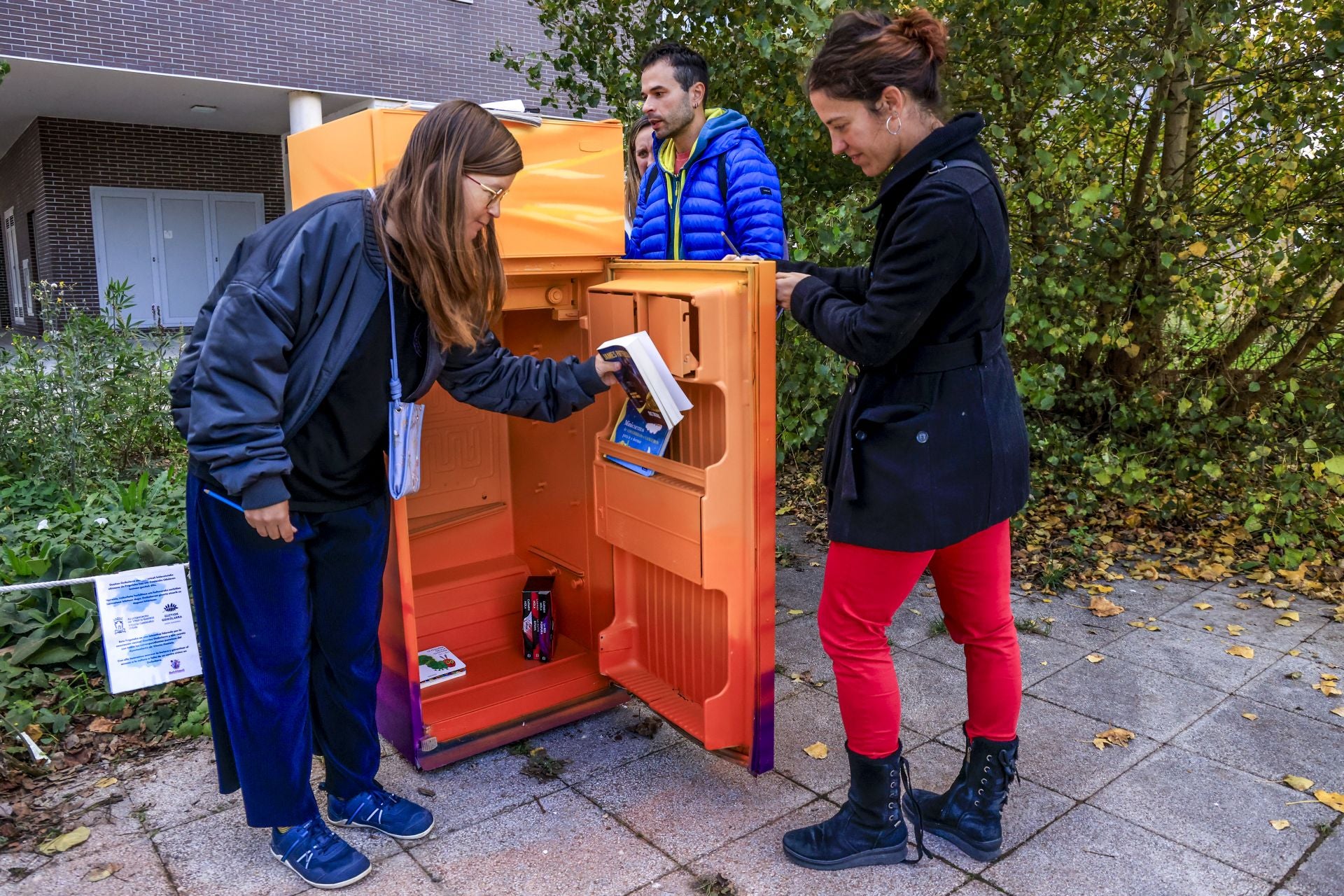 La nueva biblioteca de Goikolarra, en imágenes