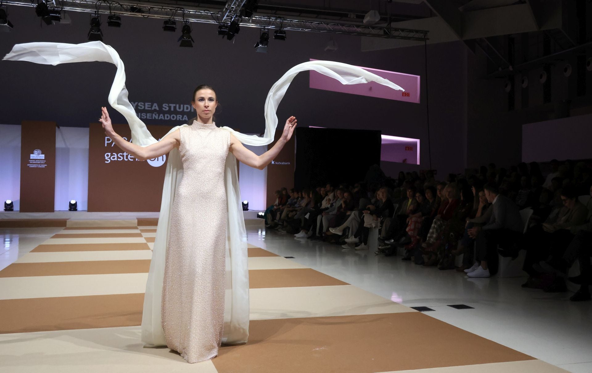 El desfile de la diseñadora vitoriana Eva Gómez en la pasarela Gasteiz On