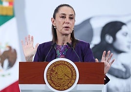 Claudia Sheinbaum habla durante una rueda de prensa.